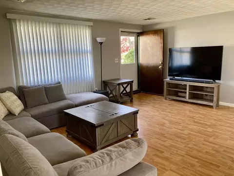 14 Mcdevitt Rd, Randolph, MA 02368 photo 3