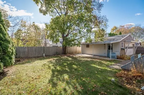 19 Longview Dr, Beverly, MA 01915 photo 3