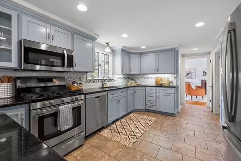 25 Oneida Rd, Acton, MA 01720 photo 9