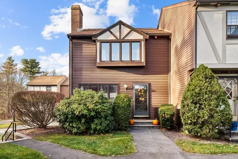16 Scotty Hollow Drive #B-16, Chelmsford, MA 01863