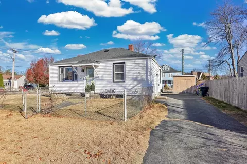 232 East St, Springfield, MA 01104 photo 2