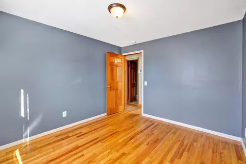 232 East St, Springfield, MA 01104 photo 14
