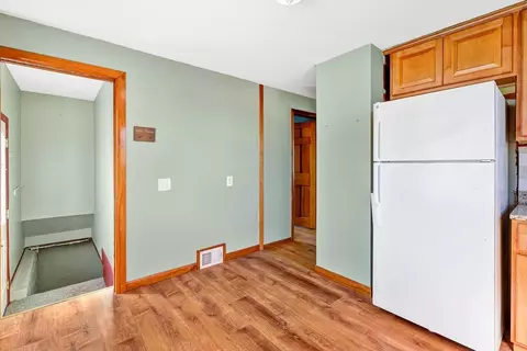 232 East St, Springfield, MA 01104 photo 8
