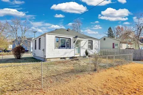 232 East St, Springfield, MA 01104 photo 3