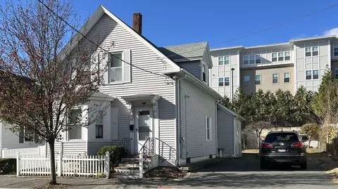 38 Chase St, Beverly, MA 01915