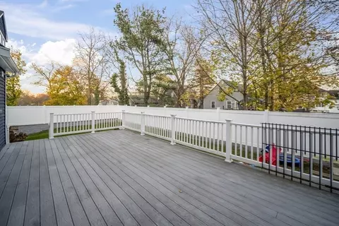 17 Savin St, Dedham, MA 02026 photo 4
