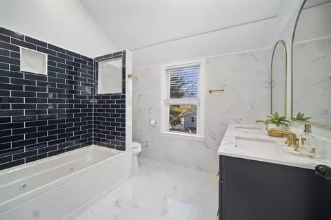 17 Savin St, Dedham, MA 02026 photo 19