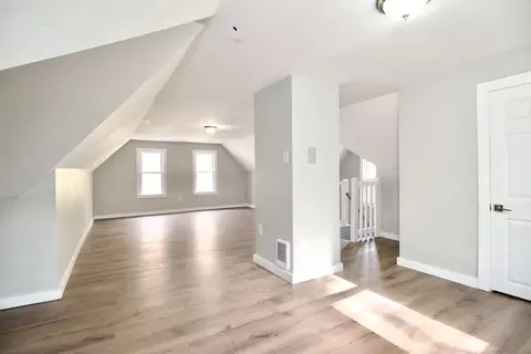 917 Sumner Ave, Springfield, MA 01118 photo 39