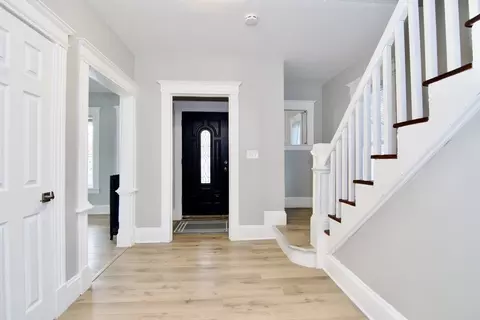 917 Sumner Ave, Springfield, MA 01118 photo 4