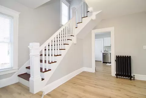 917 Sumner Ave, Springfield, MA 01118 photo 5