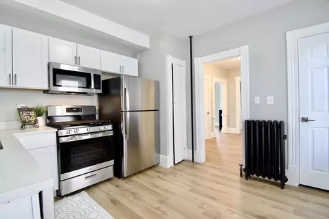 917 Sumner Ave, Springfield, MA 01118 photo 9