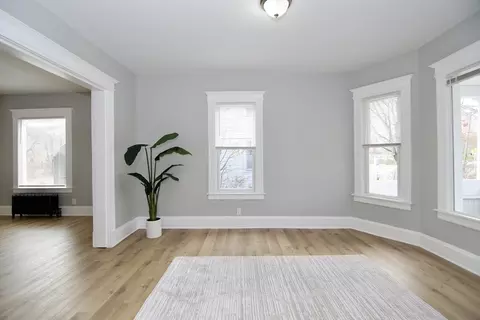 917 Sumner Ave, Springfield, MA 01118 photo 13