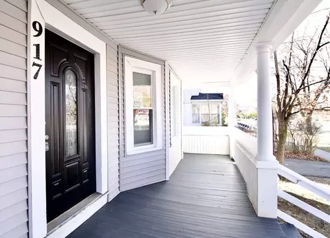 917 Sumner Ave, Springfield, MA 01118 photo 2