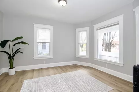 917 Sumner Ave, Springfield, MA 01118 photo 12