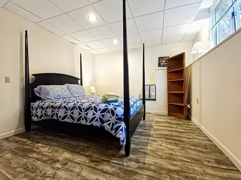 Bedroom - 61 Bramblebush Dr, Cotuit, MA 02635 photo 6 of 7