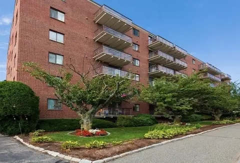 46 Cochituate Rd #408, Framingham, MA 01701