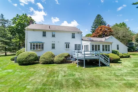 40 Edgewater Dr, Needham, MA 02492 photo 15