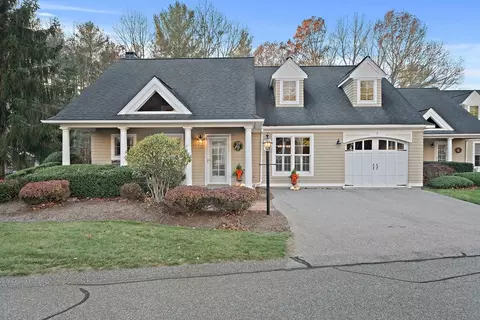 7 Summersweet Cir #7, Hanover, MA 02339
