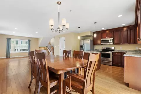 Dining - 35 Collins St #31, Danvers, MA 01923 photo 2 of 3