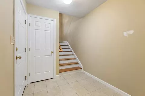 Entry Way - 35 Collins St #31, Danvers, MA 01923 photo 6 of 6