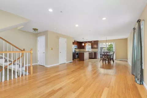 Living - 35 Collins St #31, Danvers, MA 01923 photo 1 of 4