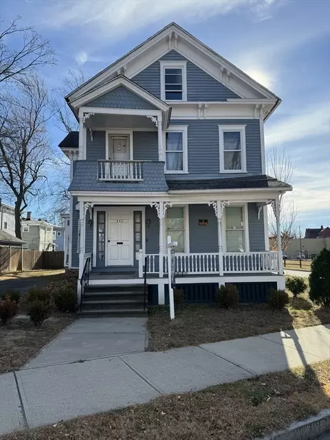 111-113 Bay St, Springfield, MA 01109