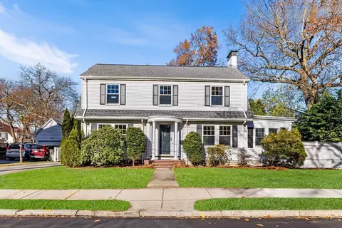 317 Auburndale Ave, Auburndale, MA 02466