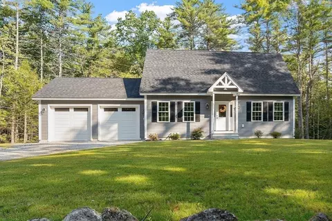 373 Hitchcock Rd, Winchendon, MA 01475