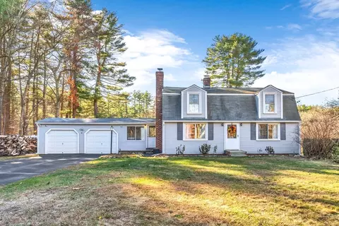71 Bradley Ln, Stow, MA 01775