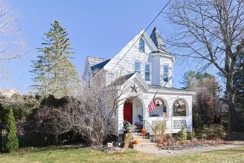 140 Moreland St, Worcester, MA 01609