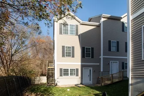 318 Crescent St #B, Fall River, MA 02720 photo 24