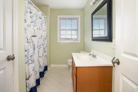 318 Crescent St #B, Fall River, MA 02720 photo 14