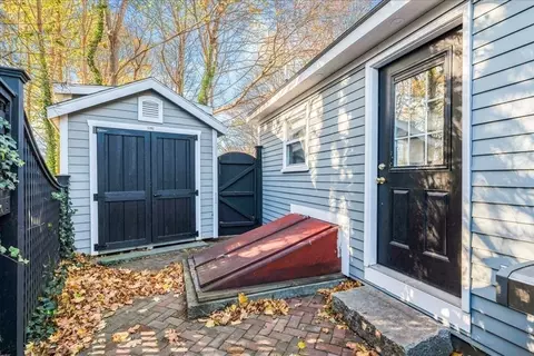 Exterior - 1 School St, Holbrook, MA 02343 photo 2 of 6