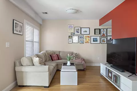 23 Beech St #4, Framingham, MA 01702 photo 3