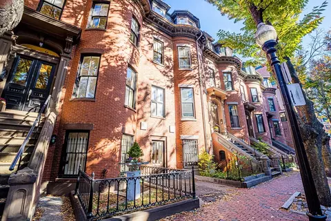 7 Wellington St, Boston, MA 02118