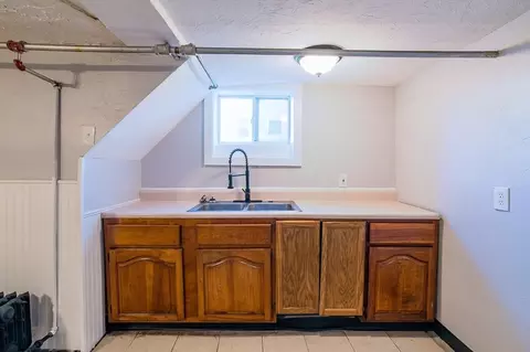 88 Price Pl, Fall River, MA 02724 photo 38