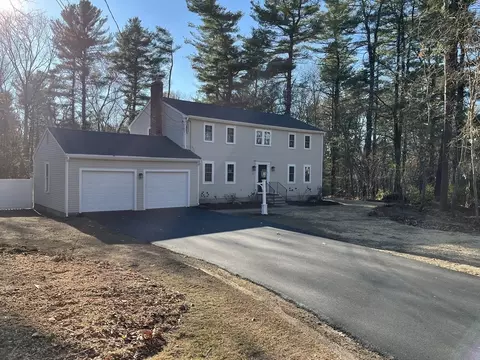 5 W Pine Dr, Walpole, MA 02081 photo 2