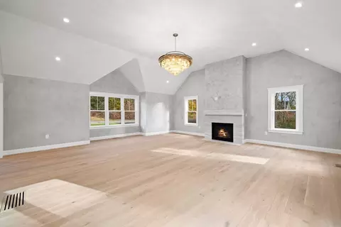 48 Elm St, Halifax, MA 02338 photo 35