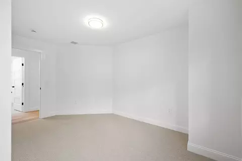 48 Elm St, Halifax, MA 02338 photo 21