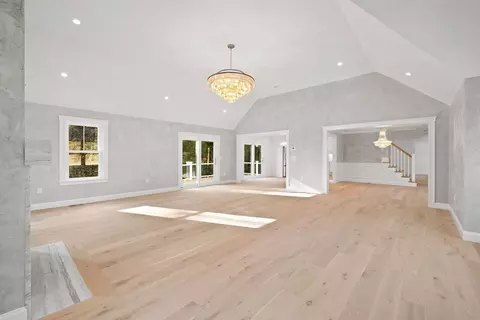 48 Elm St, Halifax, MA 02338 photo 15