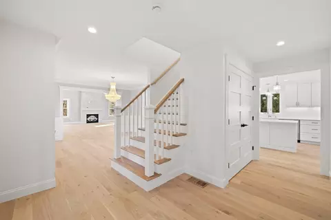 48 Elm St, Halifax, MA 02338 photo 11