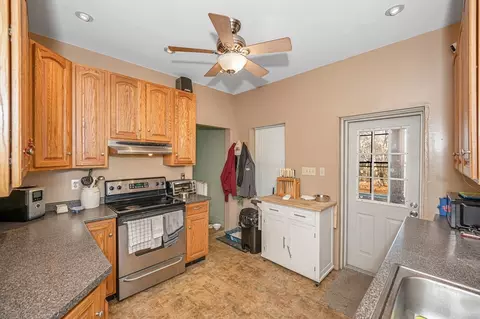 Other - 7 E Dracut, Methuen, MA 01844 photo 1 of 4