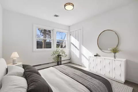Bedroom - 1 Oak Ln, Webster, MA 01570 photo 2 of 4