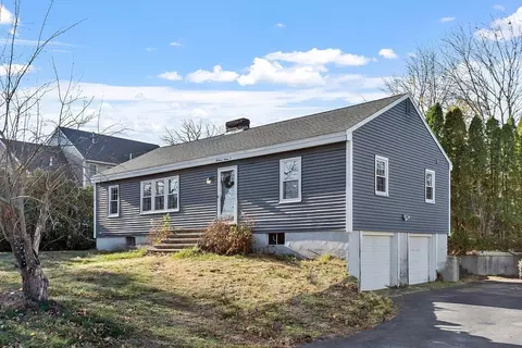 4 Flint St, Chelmsford, MA 01824
