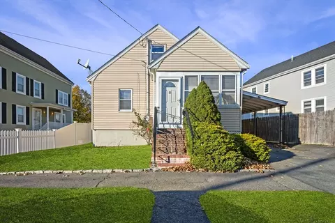 51 King St, Peabody, MA 01960