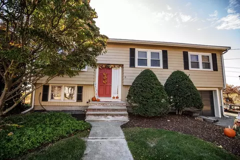3 Linda St, Woburn, MA 01801