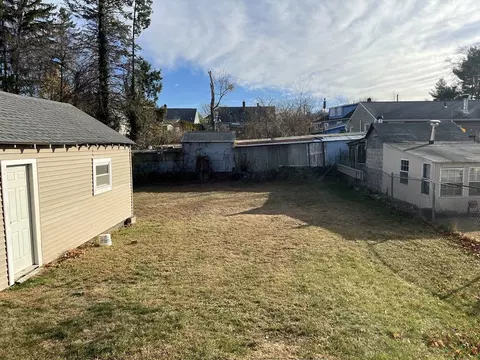 75-77 Healey St, Springfield, MA 01151 photo 27