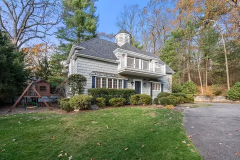 86 Abbott Rd, Wellesley, MA 02481 photo 2