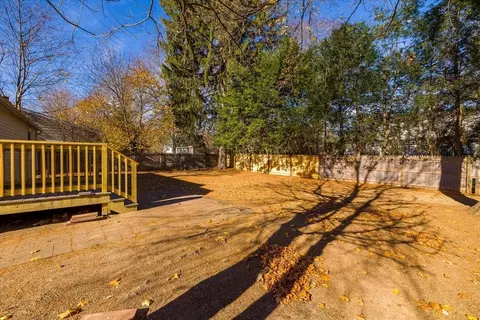 14 Benjamin Rd, Worcester, MA 01602 photo 22