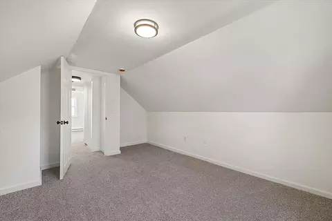 14 Benjamin Rd, Worcester, MA 01602 photo 16